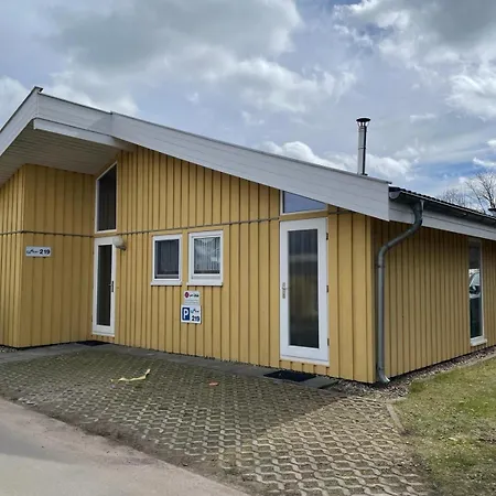Holiday home Seeschwalbe 219 Mirow
